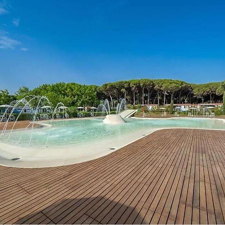 Vacanceselect Mobil Homes - Camping Pineta Sul Mare Camping Village Cesenatico Kültér fotó