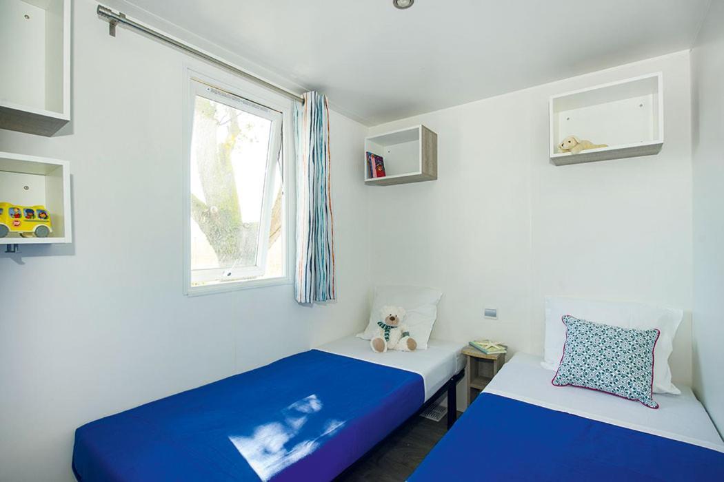 Vacanceselect Mobil Homes - Camping Pineta Sul Mare Camping Village Cesenatico Kültér fotó