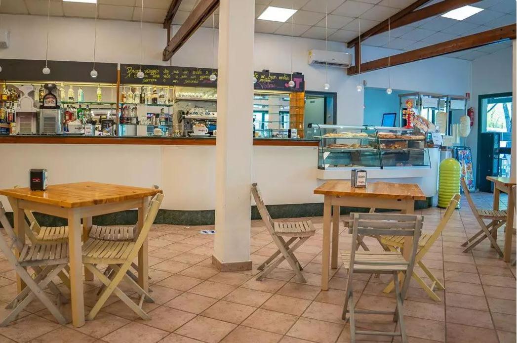 Vacanceselect Mobil Homes - Camping Pineta Sul Mare Camping Village Cesenatico Kültér fotó